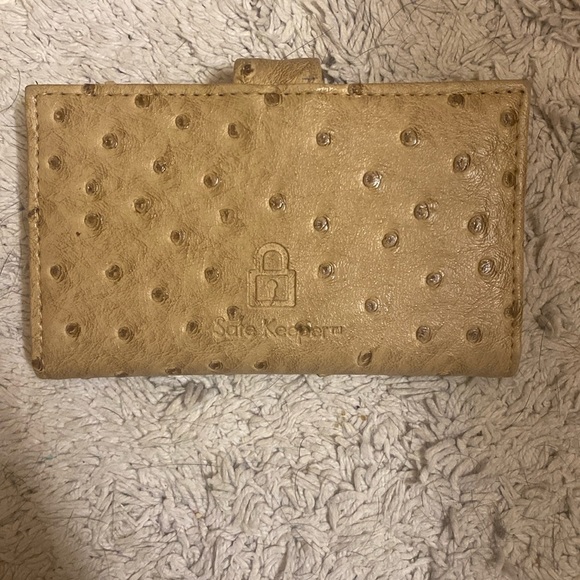 Safe Keeper credit card holder - Picture 1 of 5